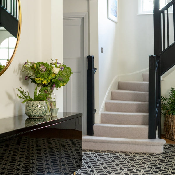 How to make a narrow Victorian hallway look lighter