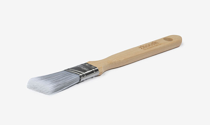 1" cutting-in brush with bamboo handle
